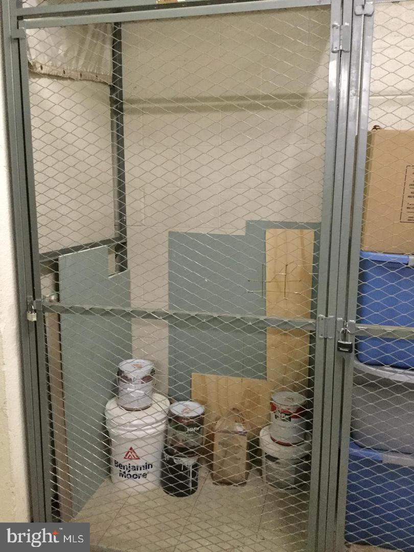 SKYLINE HOUSE - Residential