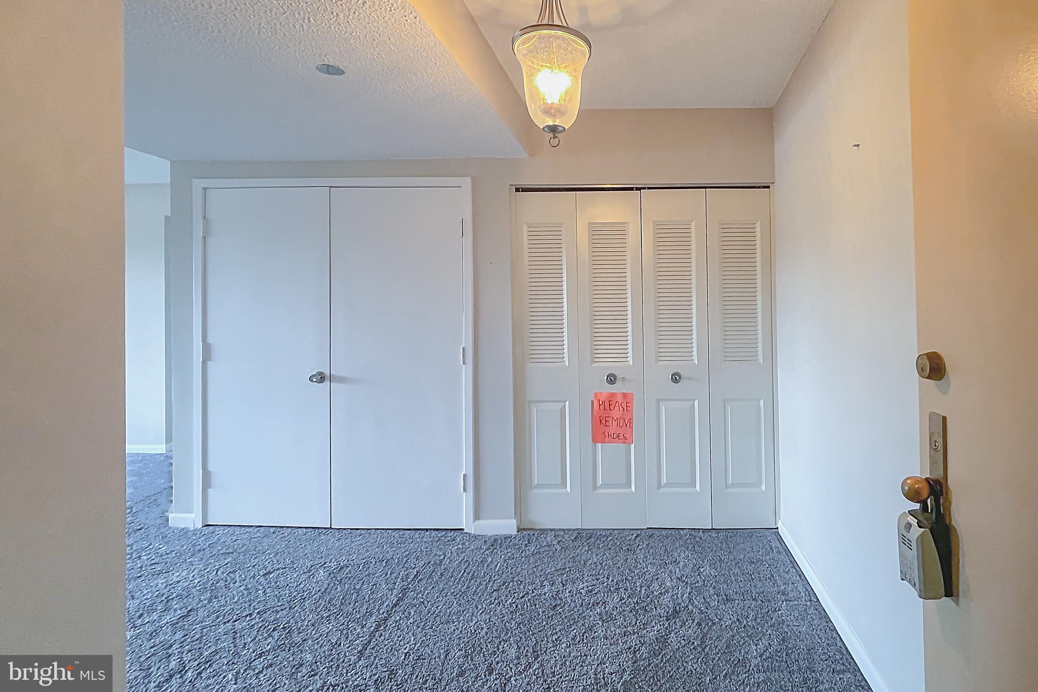 SKYLINE HOUSE - Residential