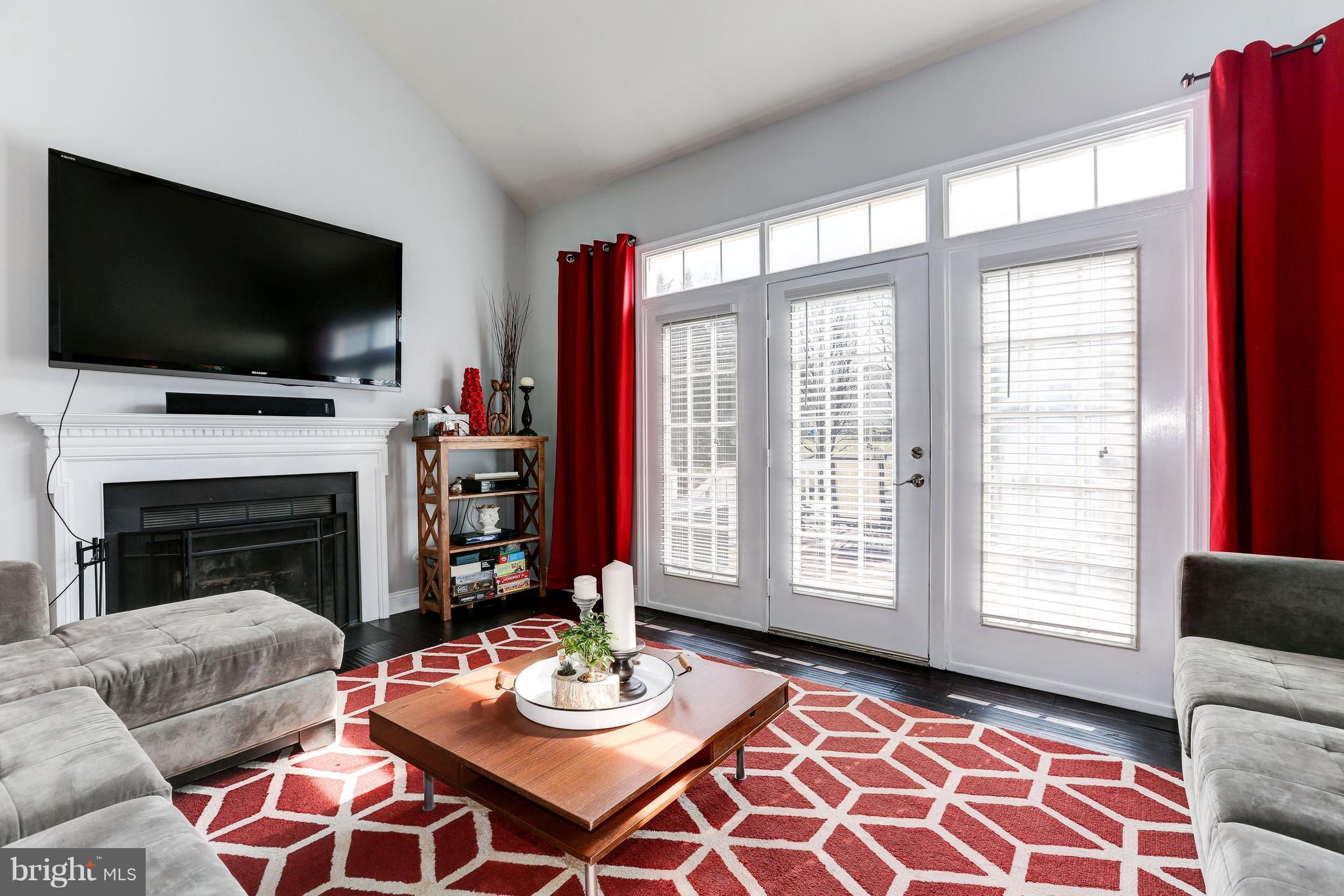 GUNNERS LAKE VILLAGE - Residential