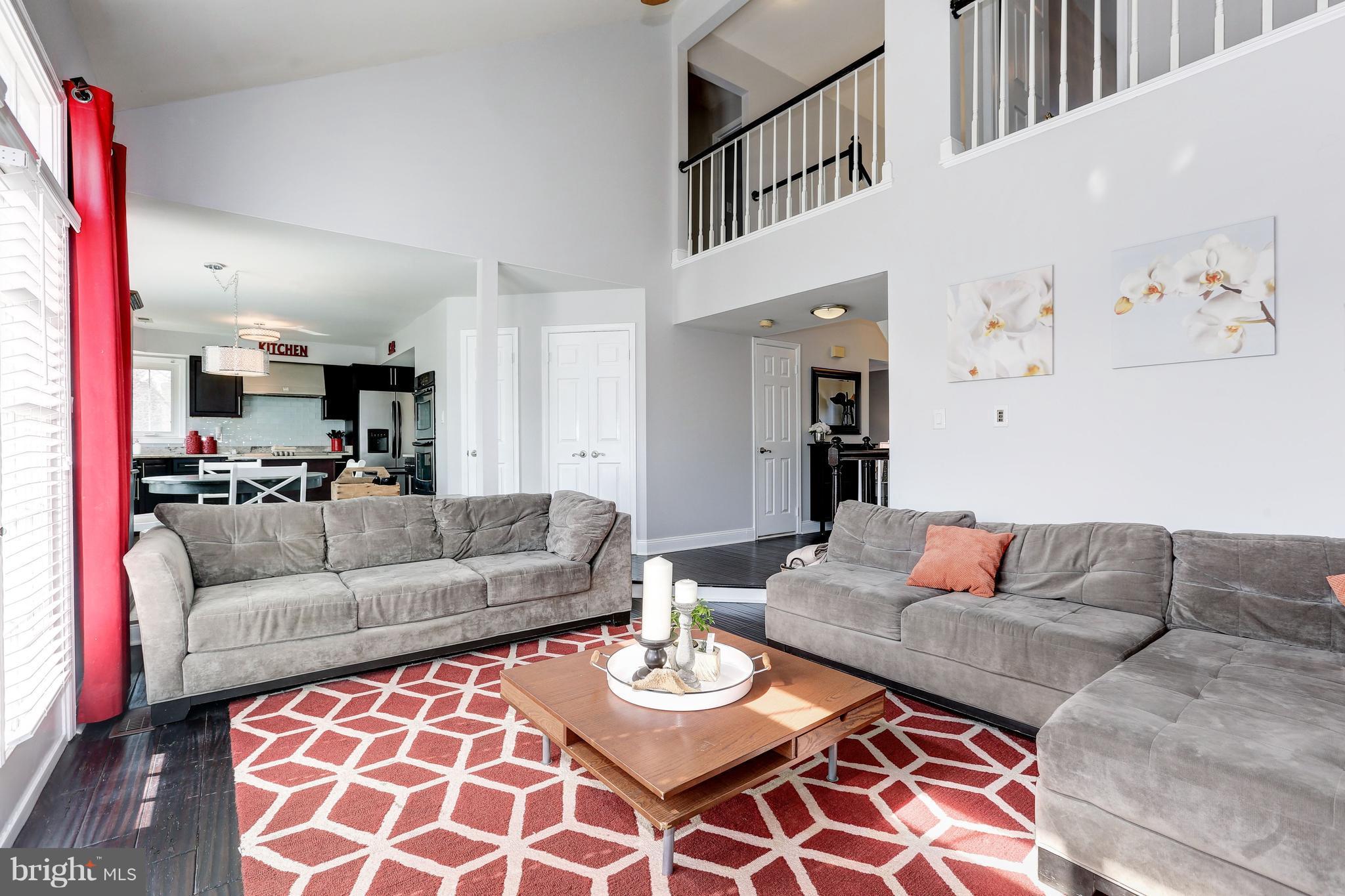 GUNNERS LAKE VILLAGE - Residential