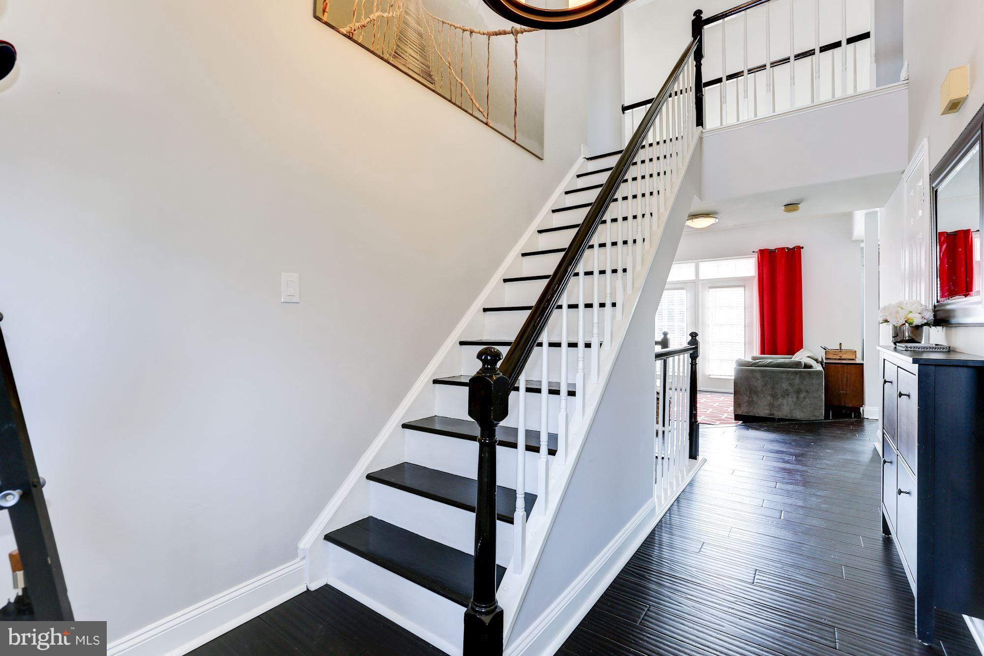 GUNNERS LAKE VILLAGE - Residential