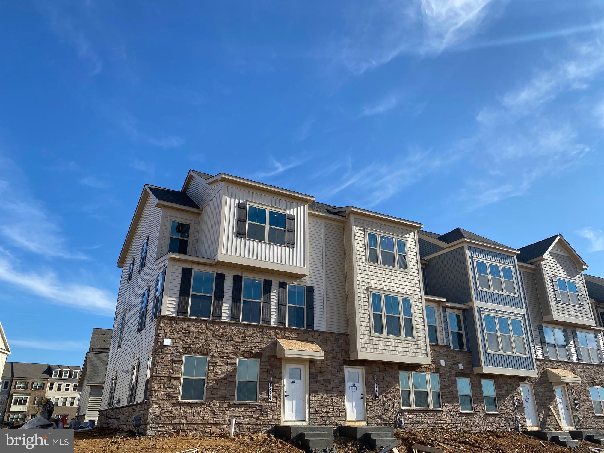 VILLAGES OF URBANA - Residential