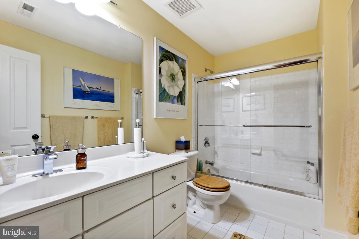 GLENBROOK VILLAGE - Residential