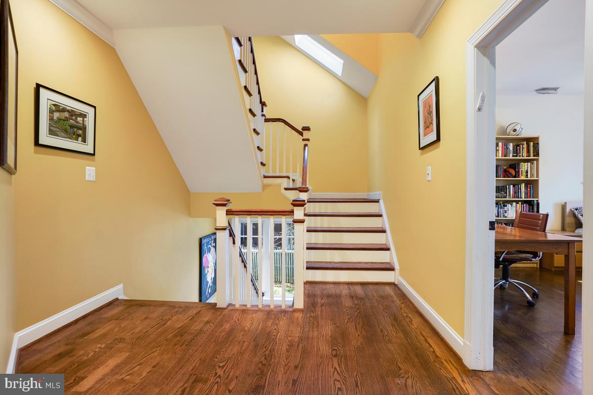 GLENBROOK VILLAGE - Residential