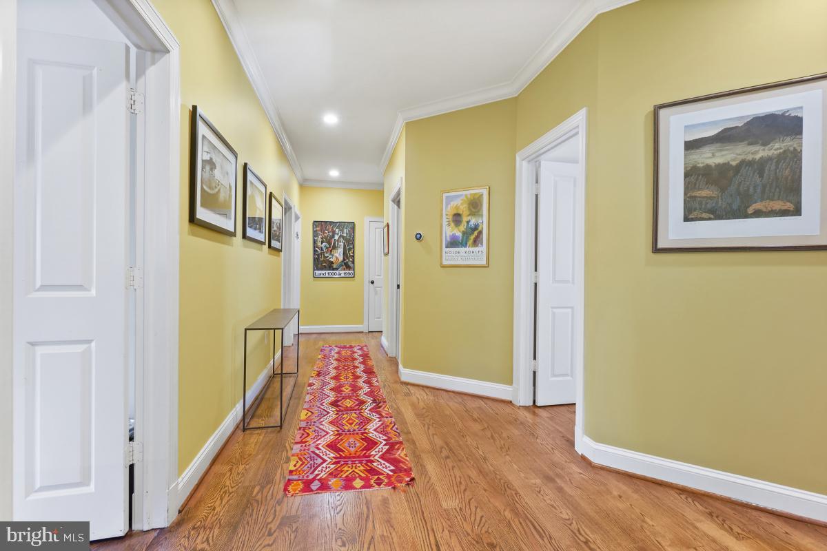 GLENBROOK VILLAGE - Residential