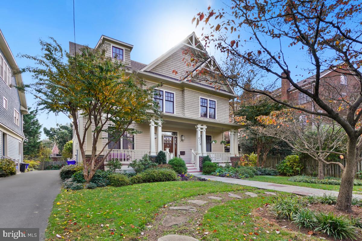 GLENBROOK VILLAGE - Residential