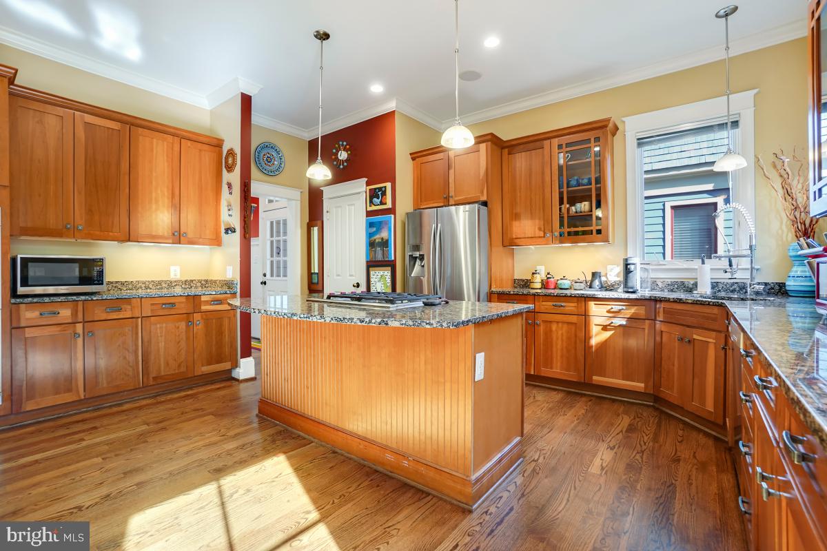 GLENBROOK VILLAGE - Residential