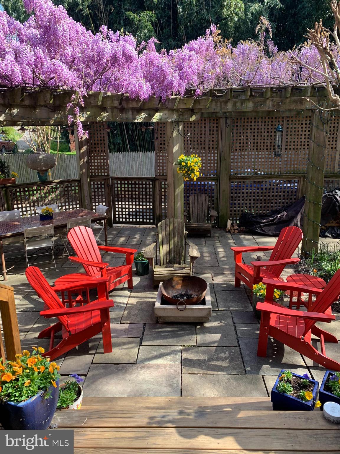 GLENBROOK VILLAGE - Residential