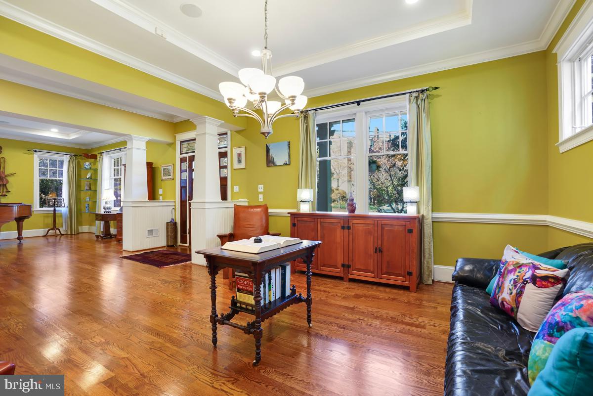 GLENBROOK VILLAGE - Residential