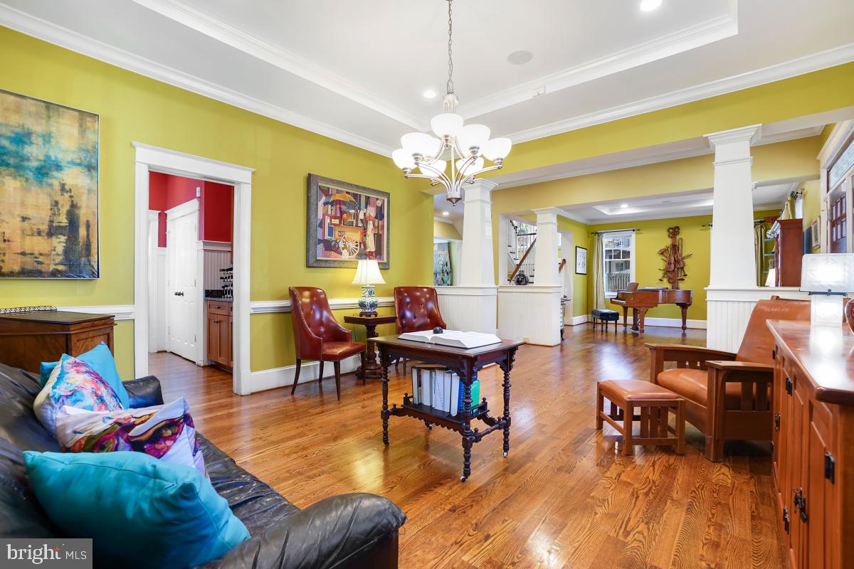 GLENBROOK VILLAGE - Residential