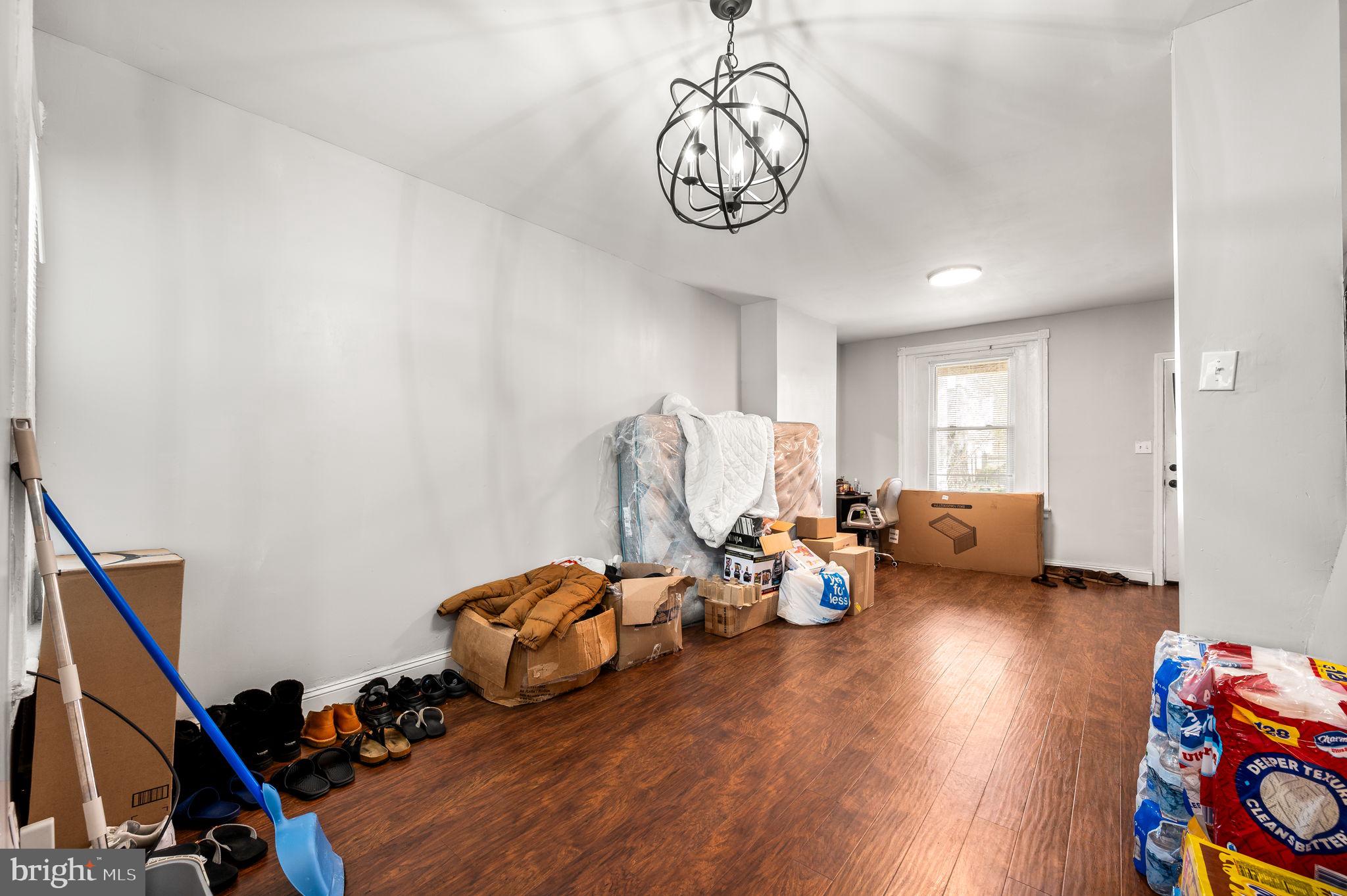 MILL CREEK - Residential