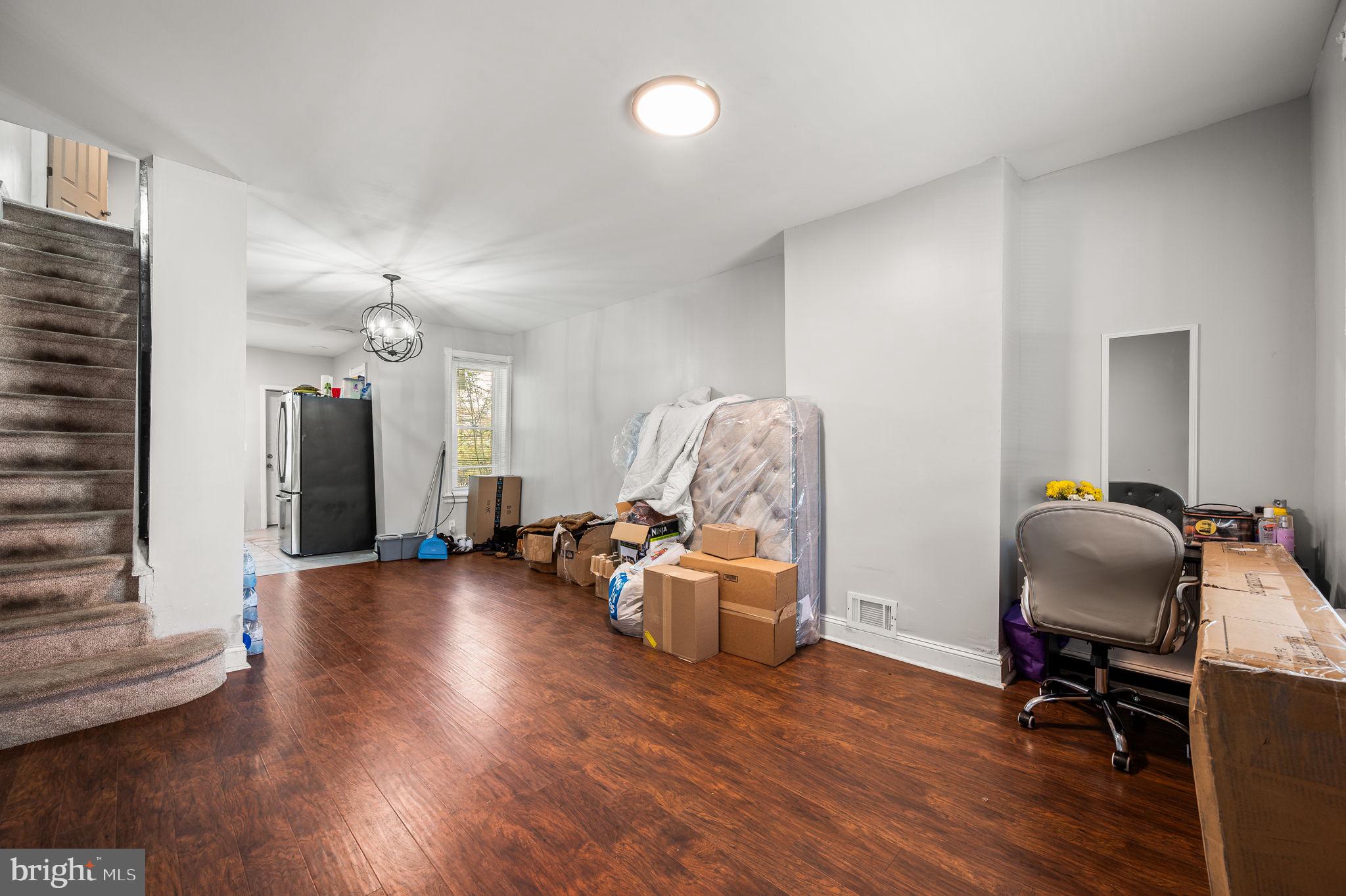 MILL CREEK - Residential