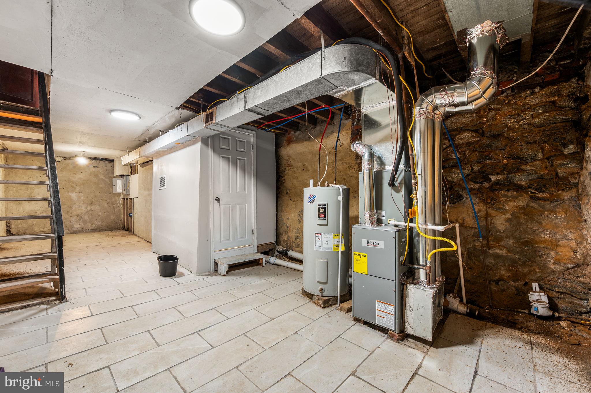 MILL CREEK - Residential