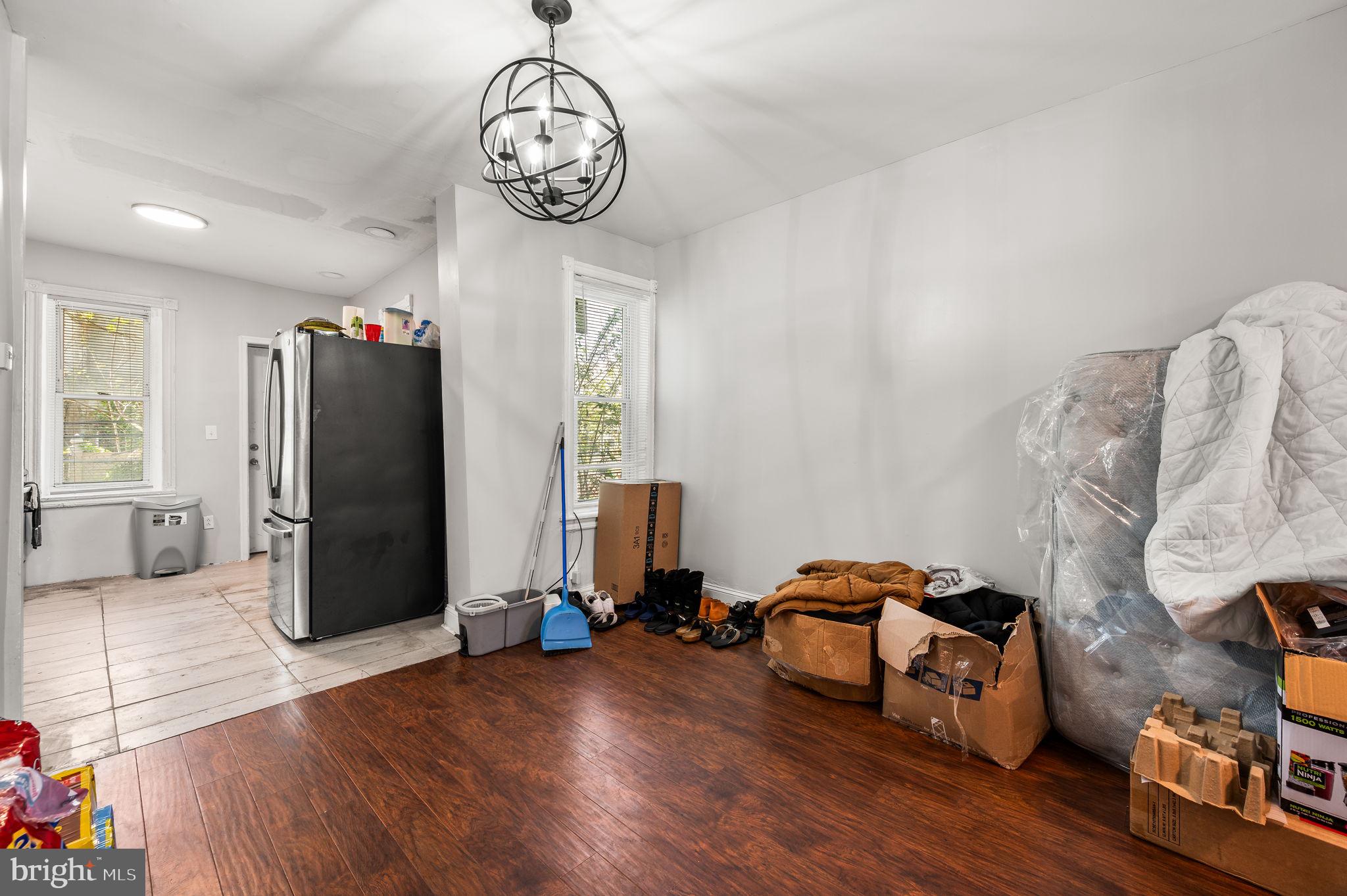 MILL CREEK - Residential