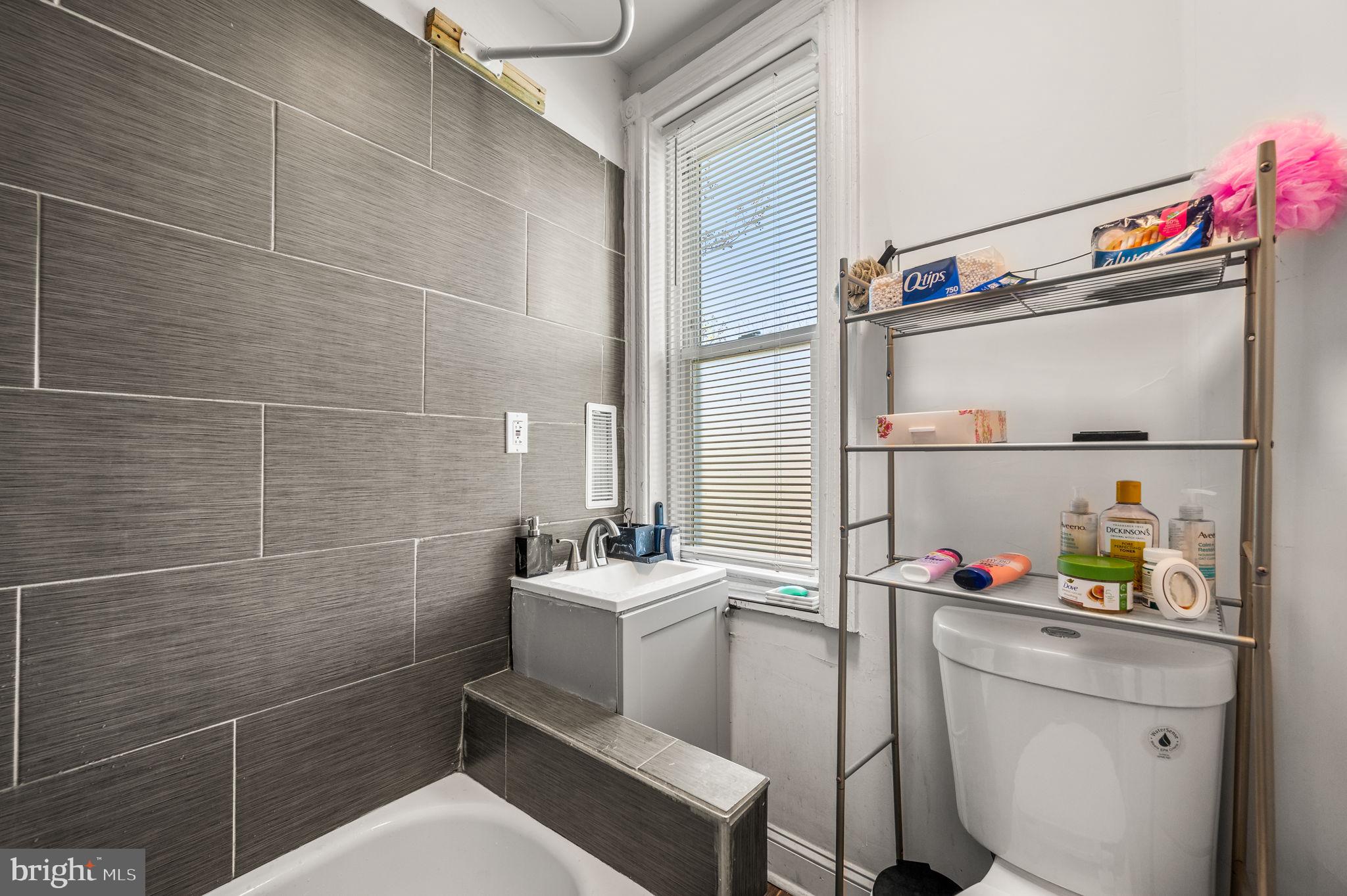 MILL CREEK - Residential