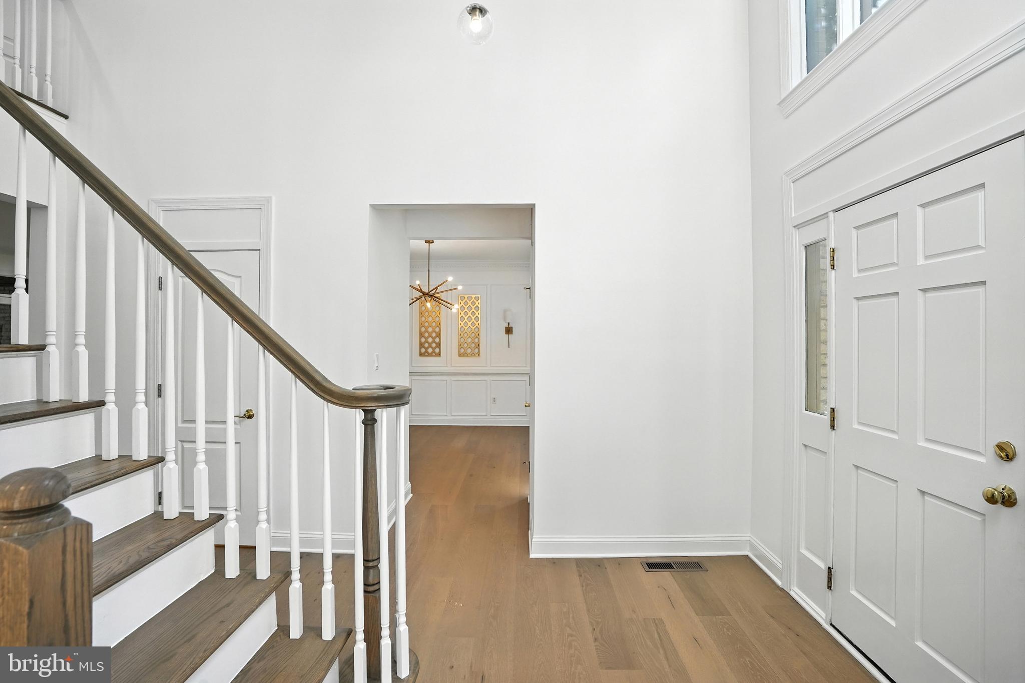 8069 CROOKED OAKS COURT