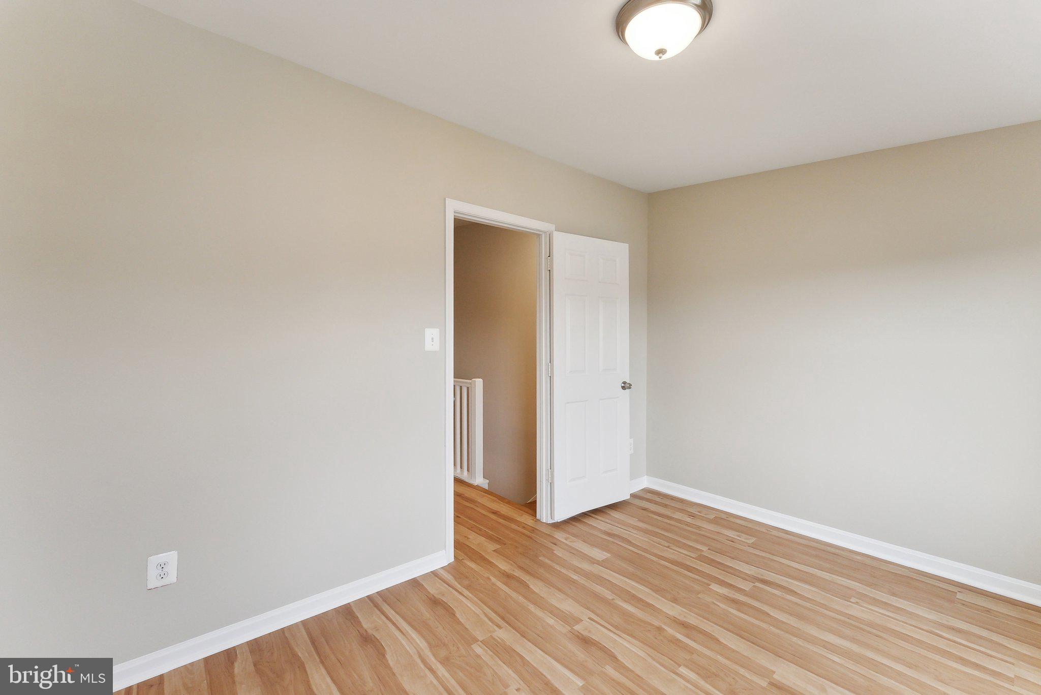 KINGSTOWNE - Residential Lease