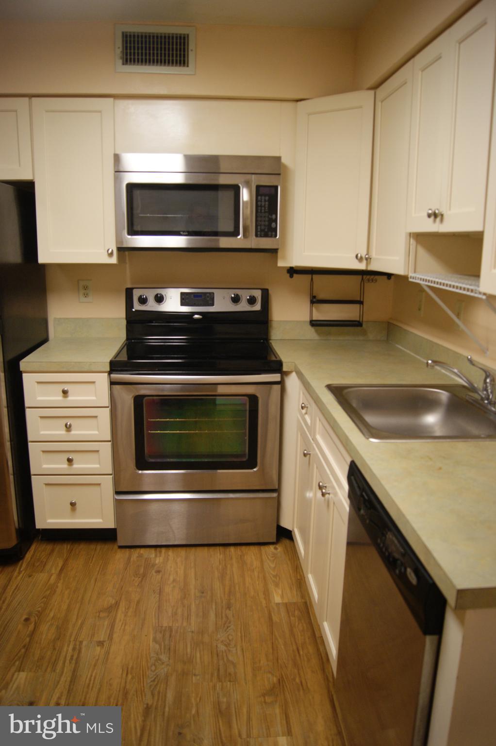 CHESWOLDE - Residential Lease