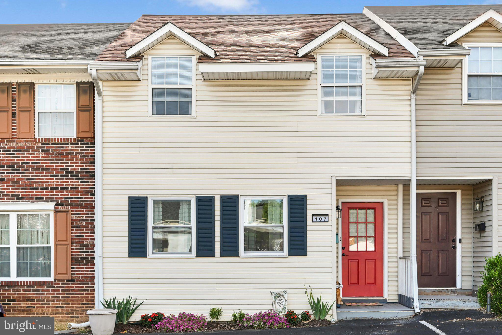 107 N CHERRY STREET
