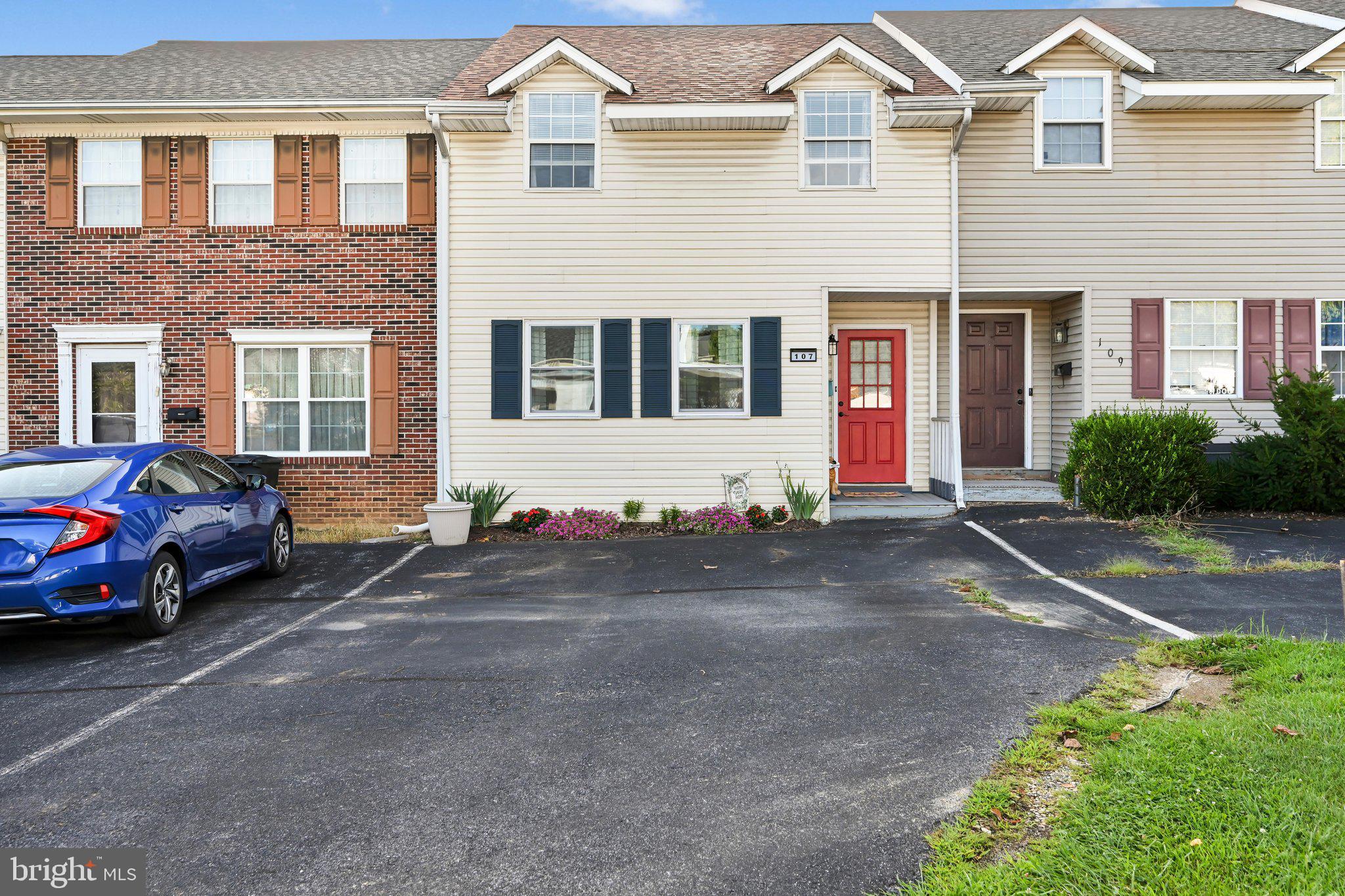 107 N CHERRY STREET