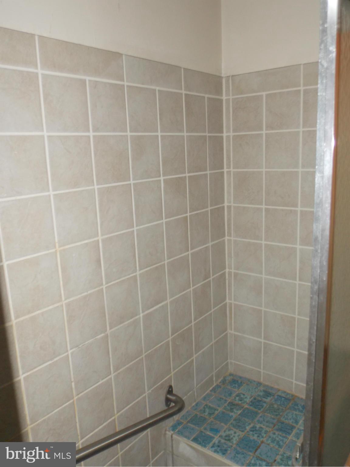 MERRIDALE LITTLE FARMS - Residential