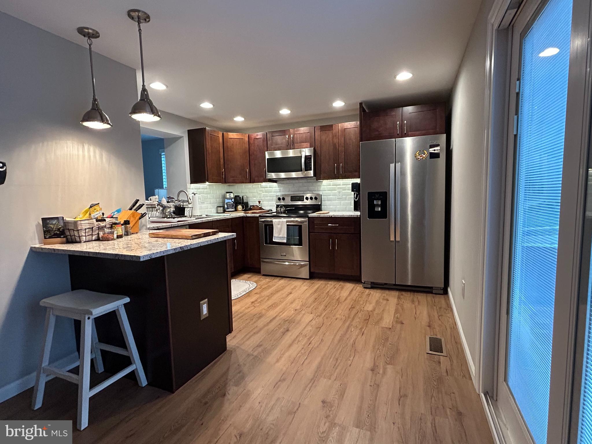 CHESAPEAKE LIGHTHOUSE - Residential