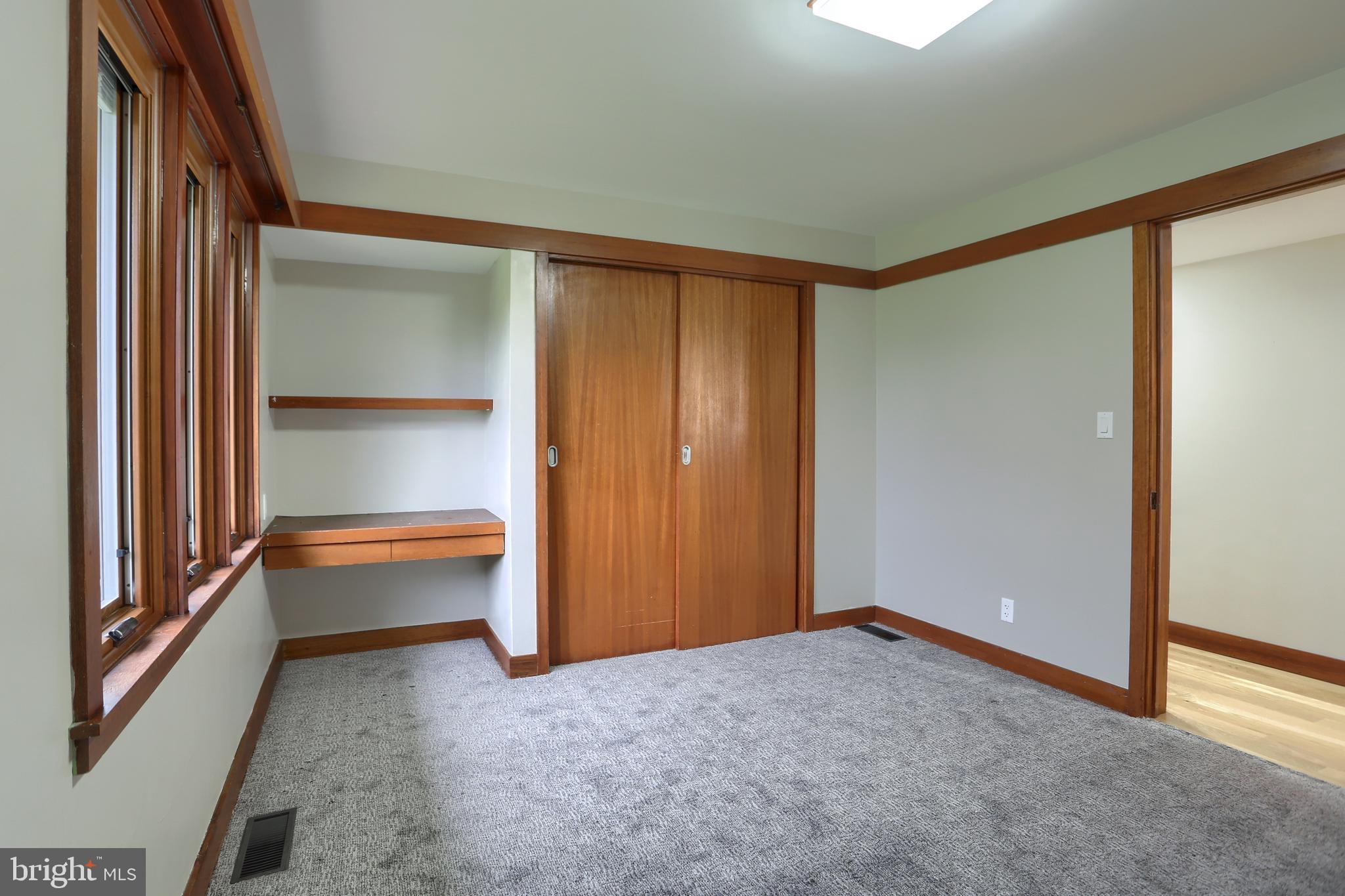 SOUTH HILLS - Residential