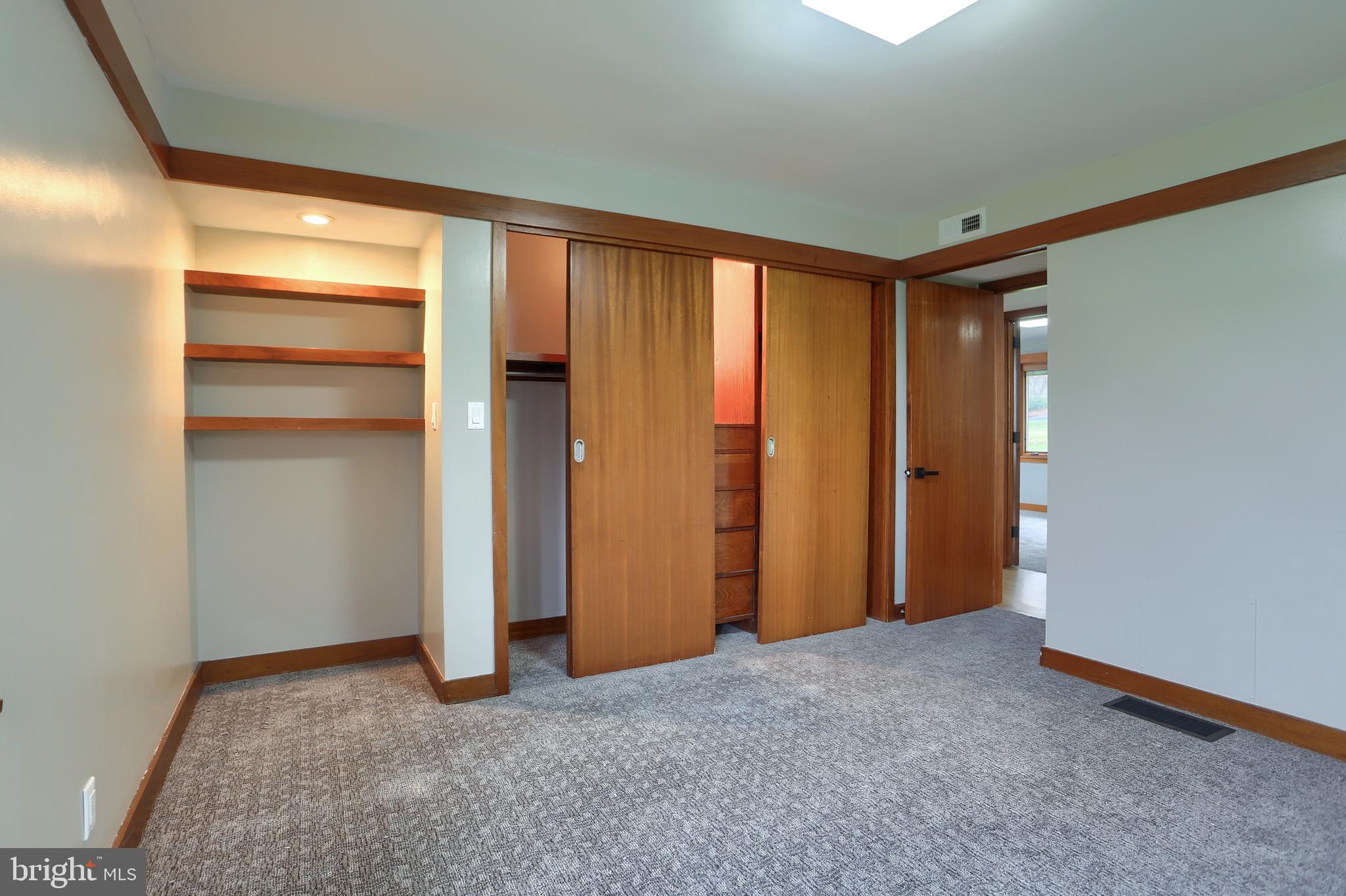 SOUTH HILLS - Residential