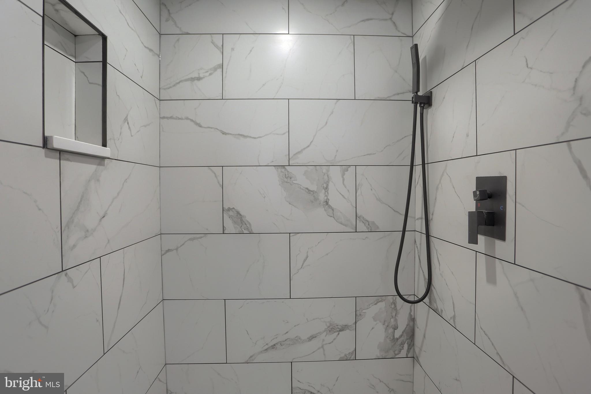 SOUTH HILLS - Residential