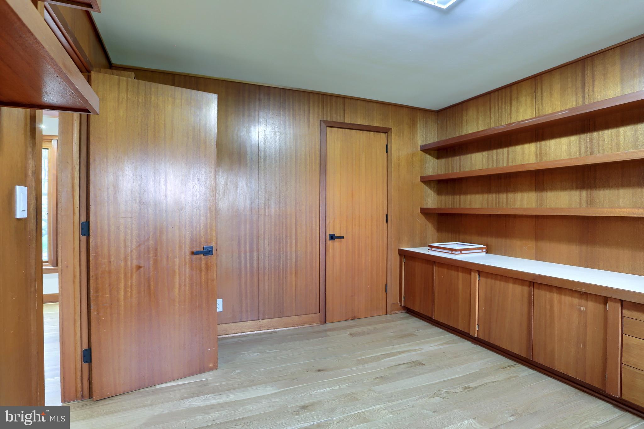 SOUTH HILLS - Residential