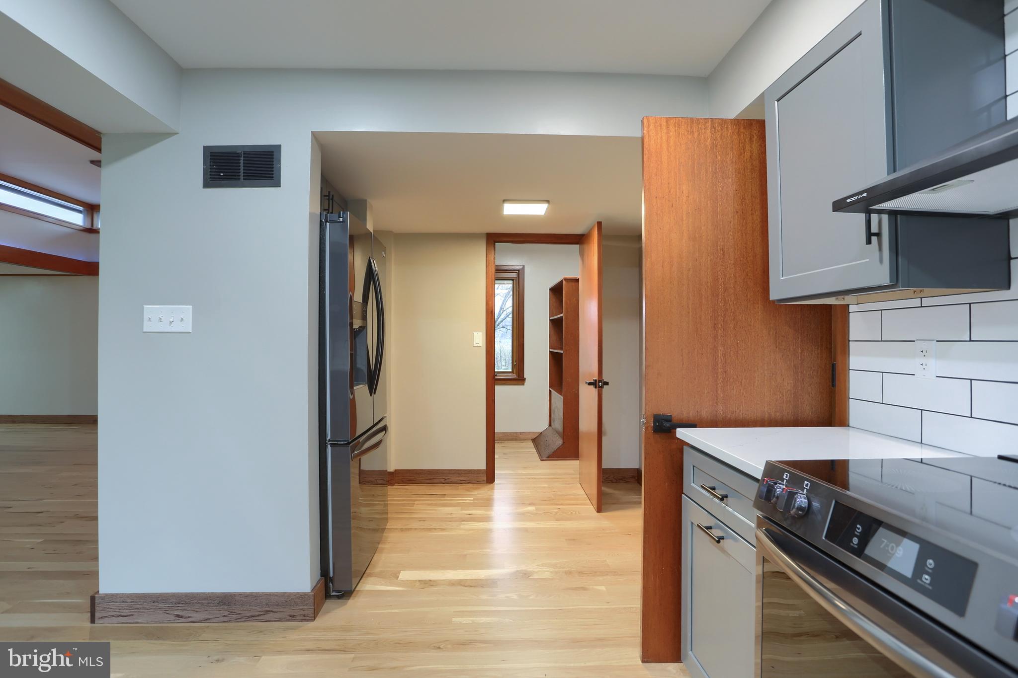 SOUTH HILLS - Residential