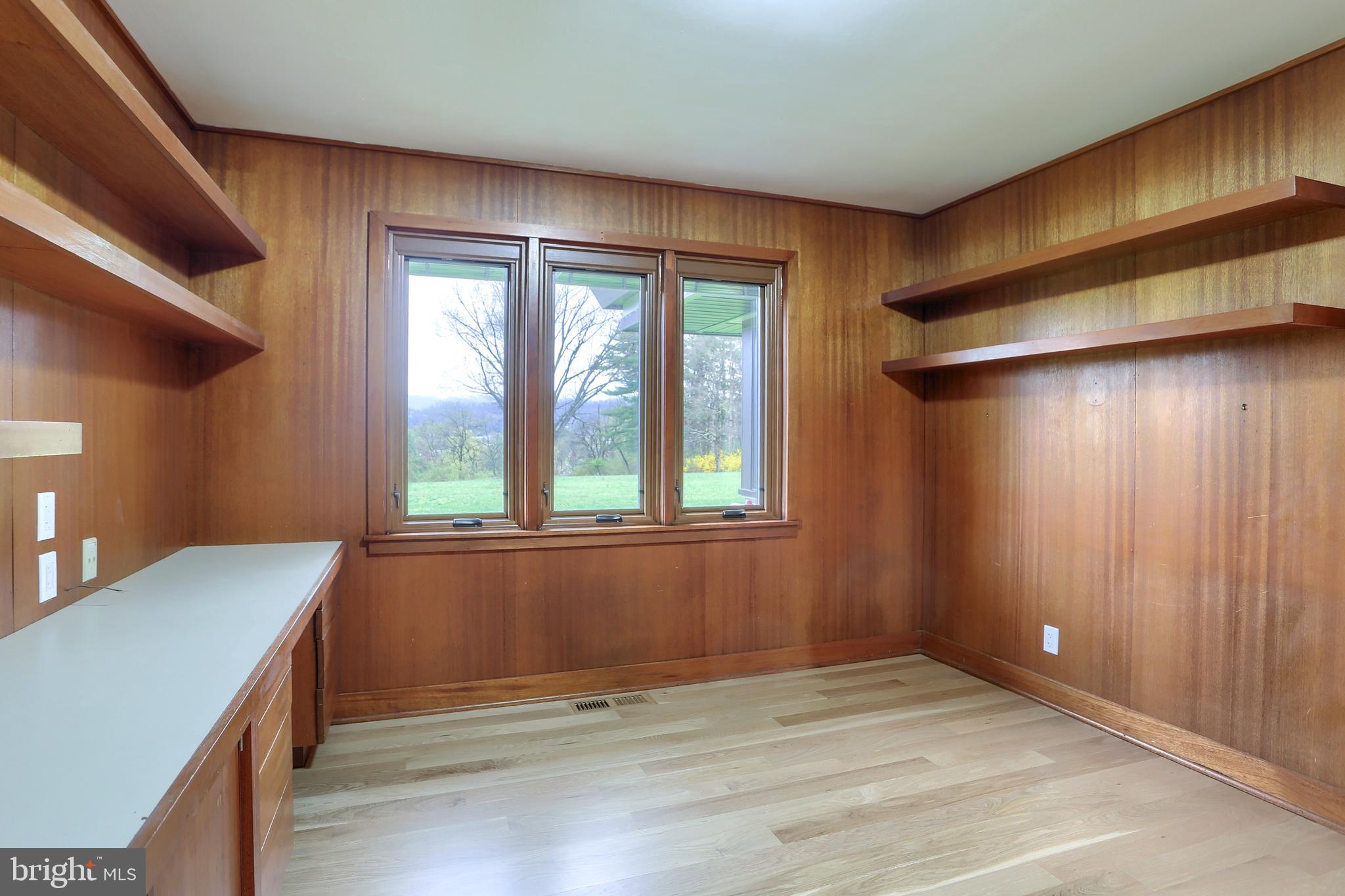 SOUTH HILLS - Residential