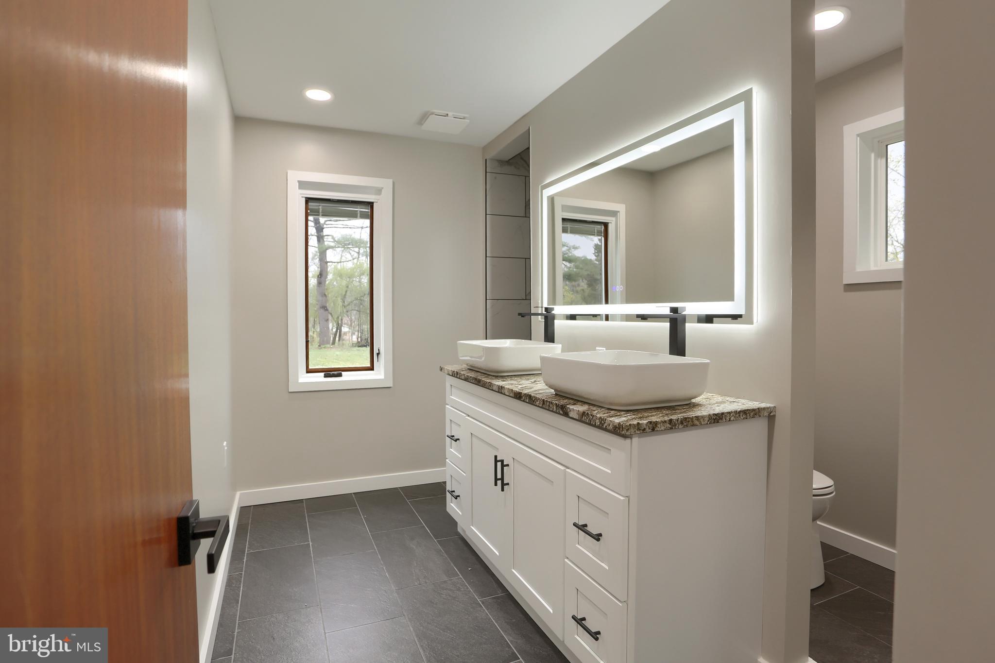 SOUTH HILLS - Residential