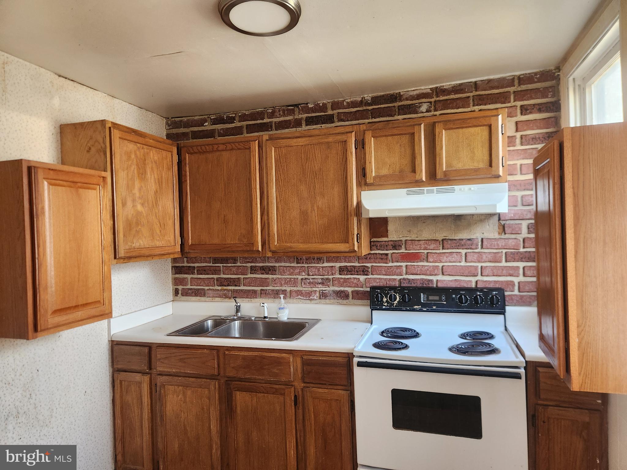 GLENSIDE - Residential