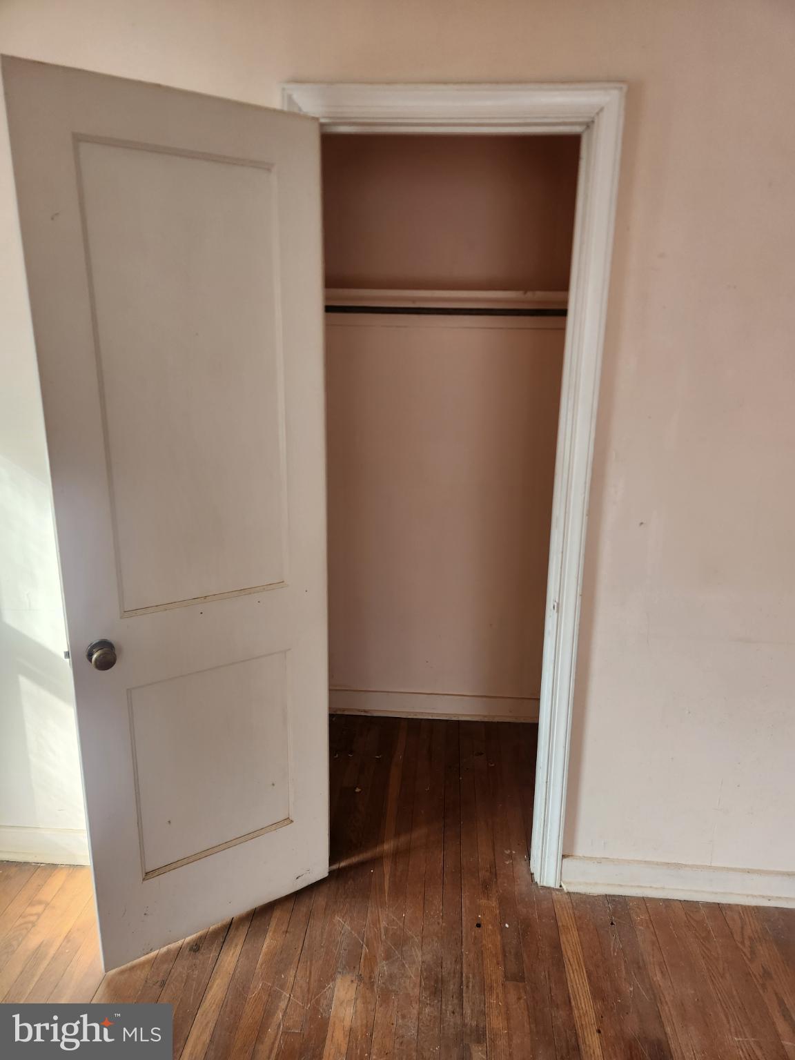 GLENSIDE - Residential