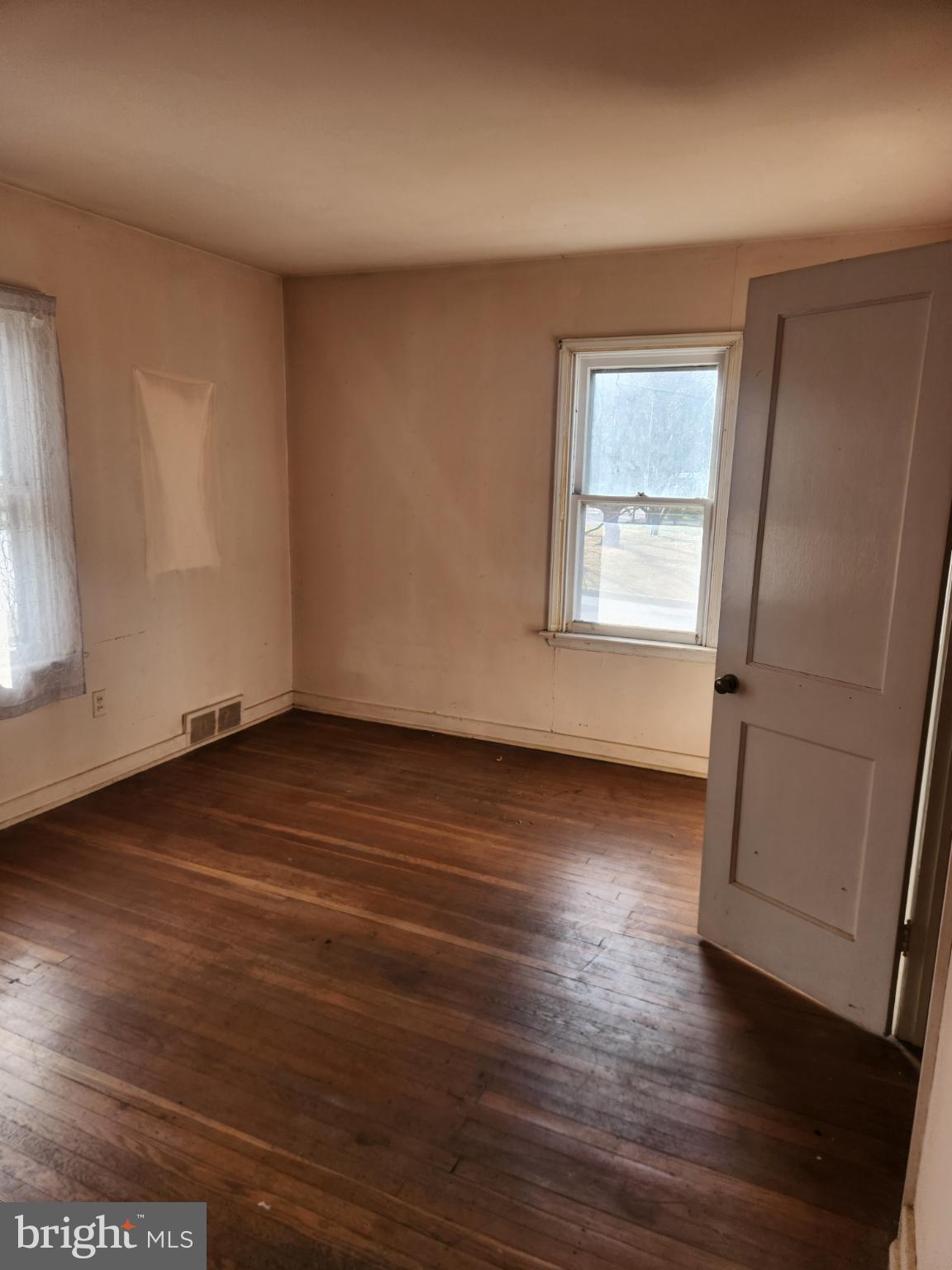 GLENSIDE - Residential