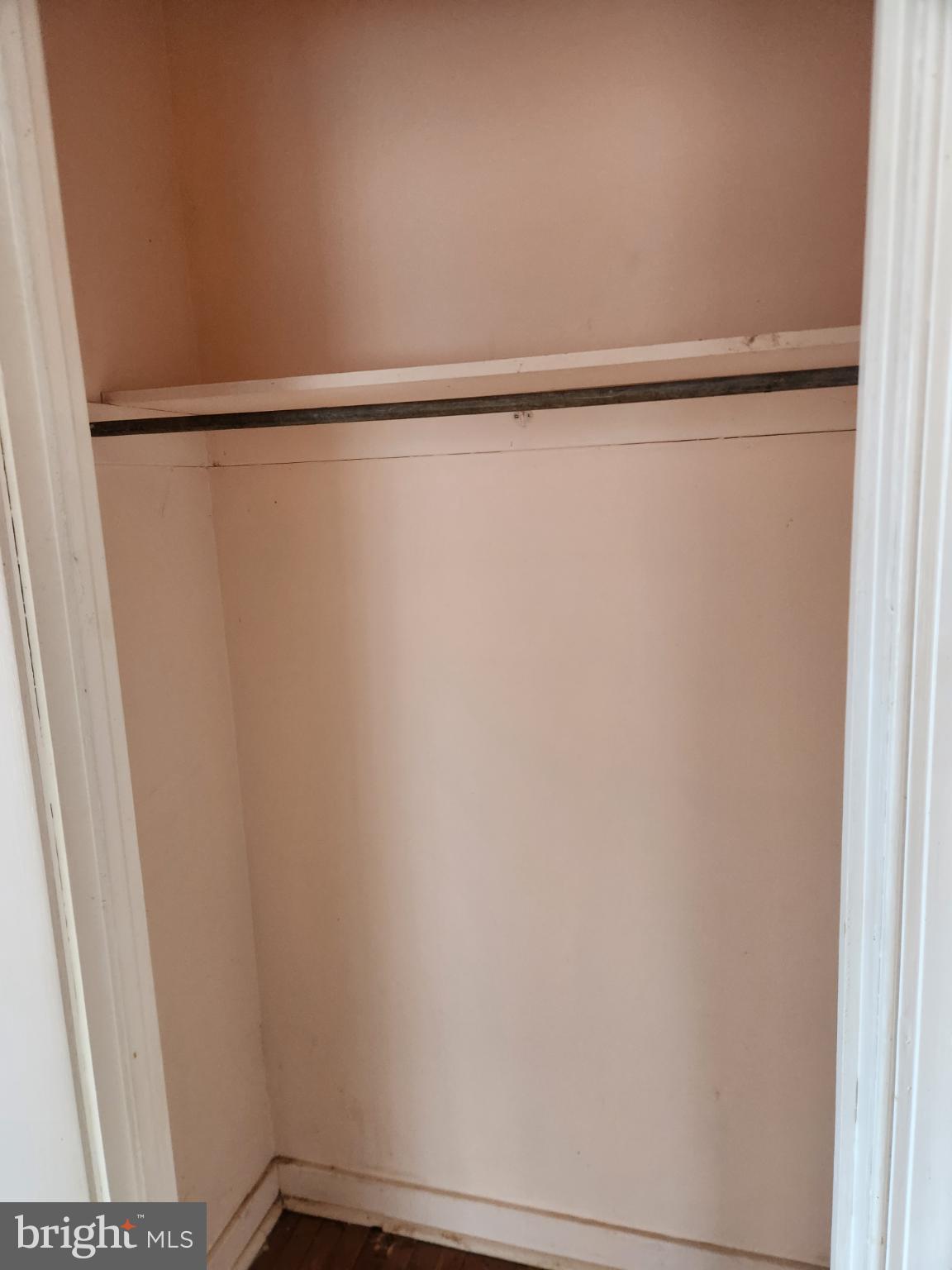 GLENSIDE - Residential