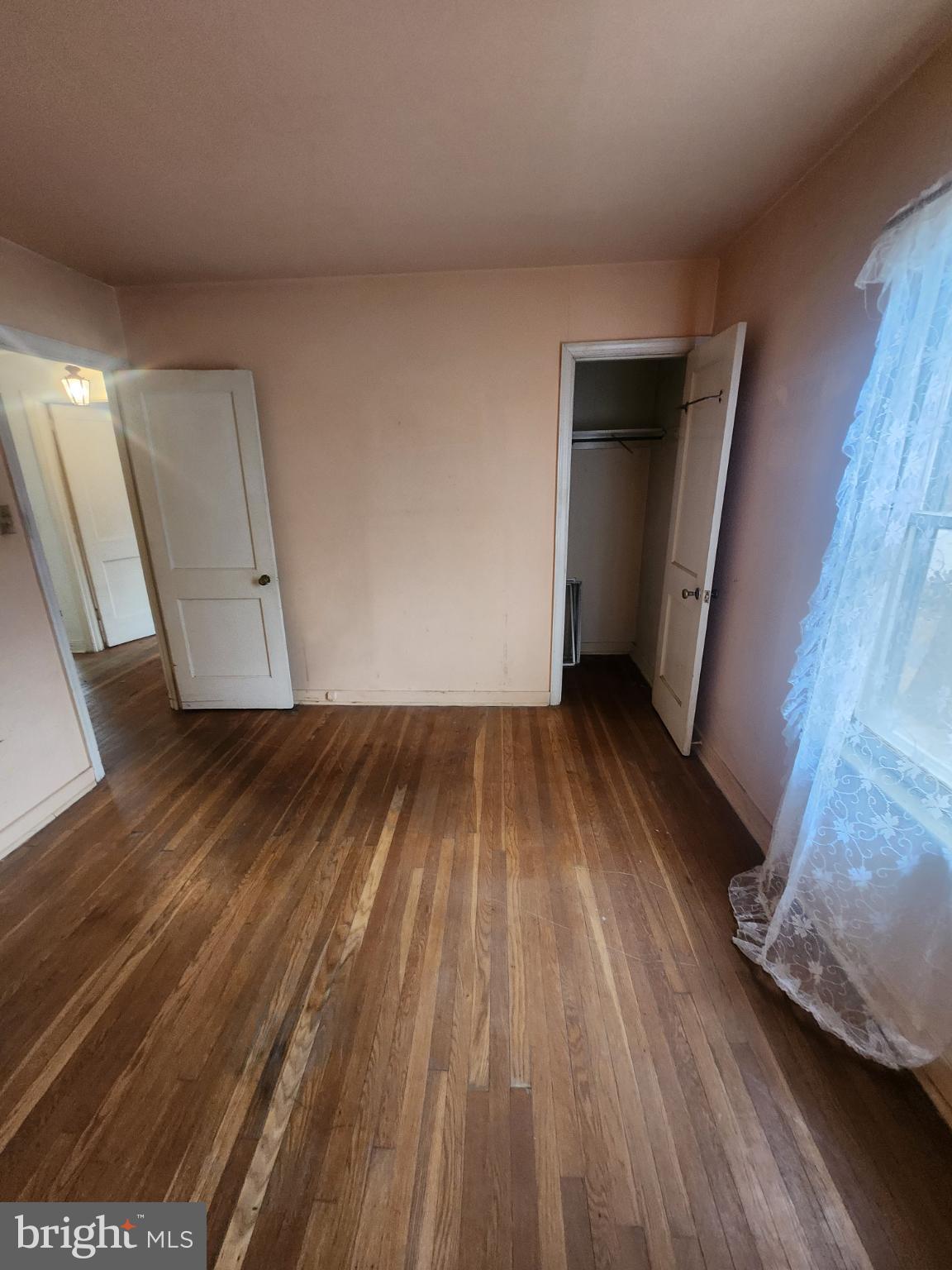 GLENSIDE - Residential