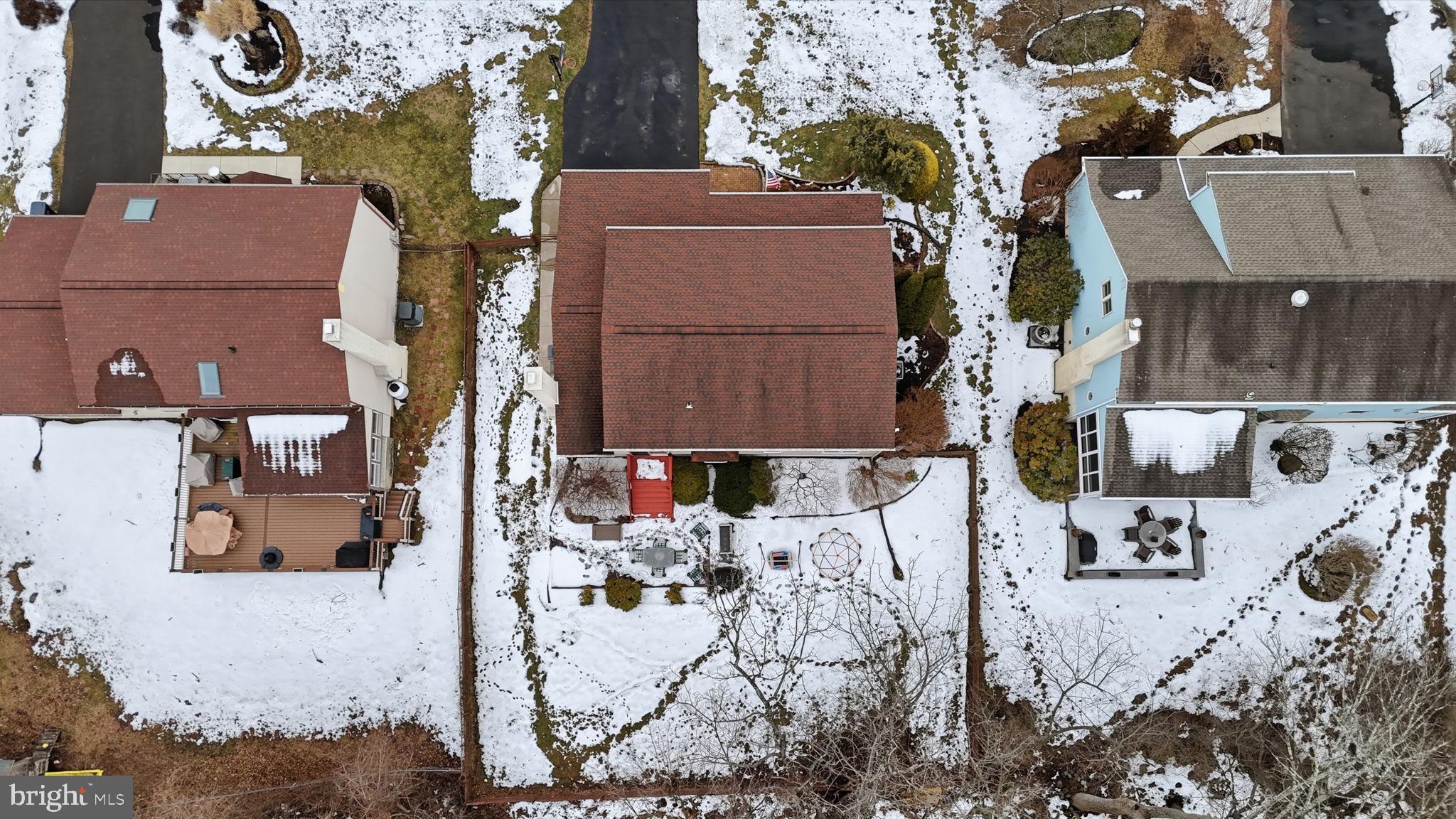 TREELINE ESTS - Residential