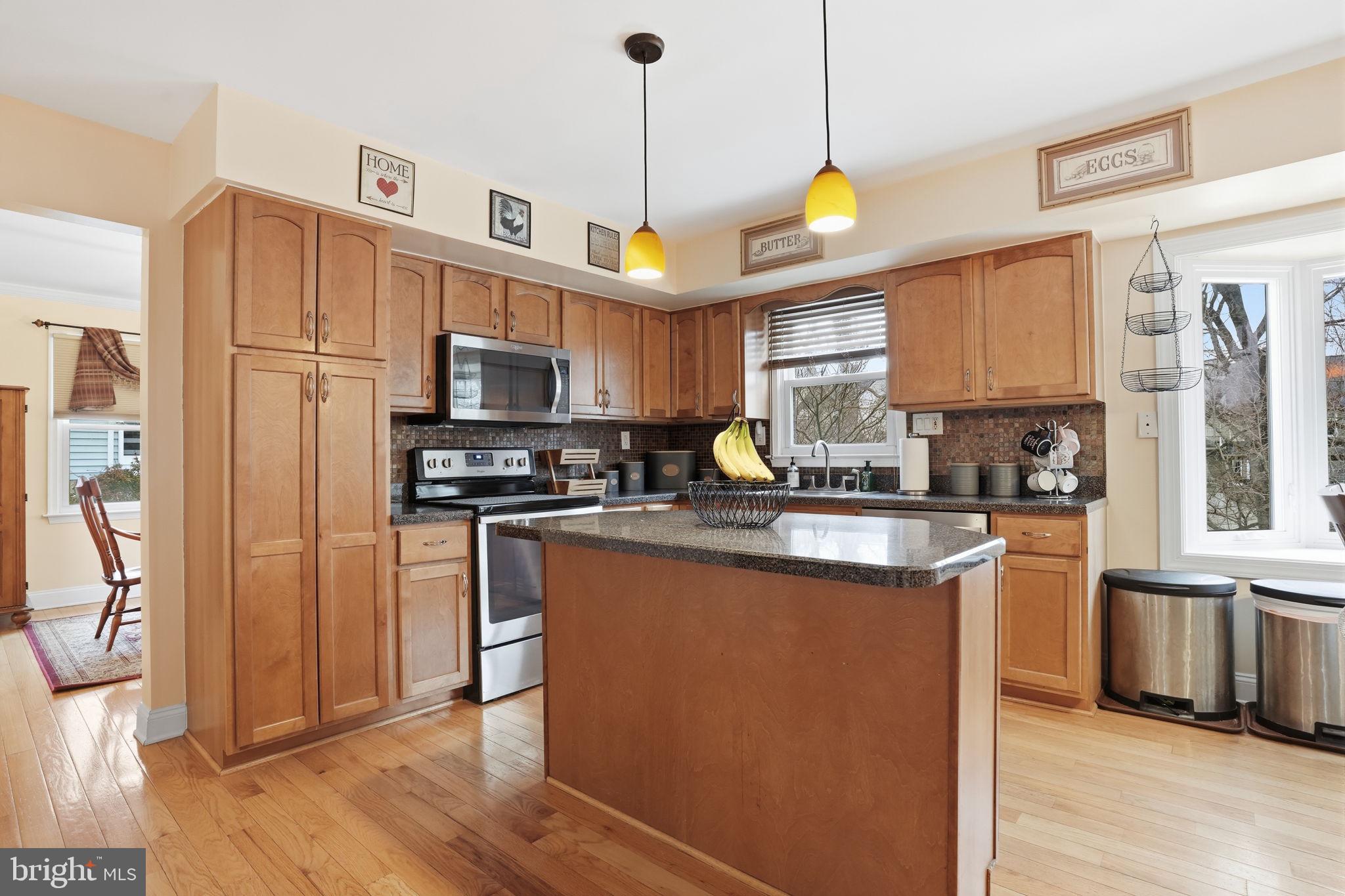 TREELINE ESTS - Residential