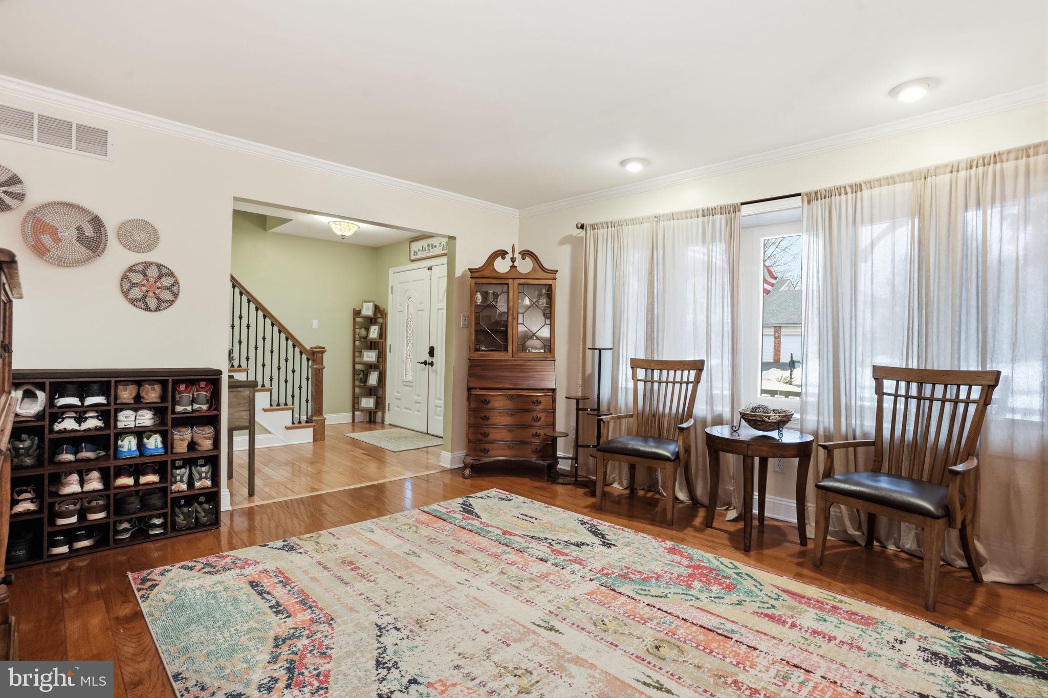 TREELINE ESTS - Residential