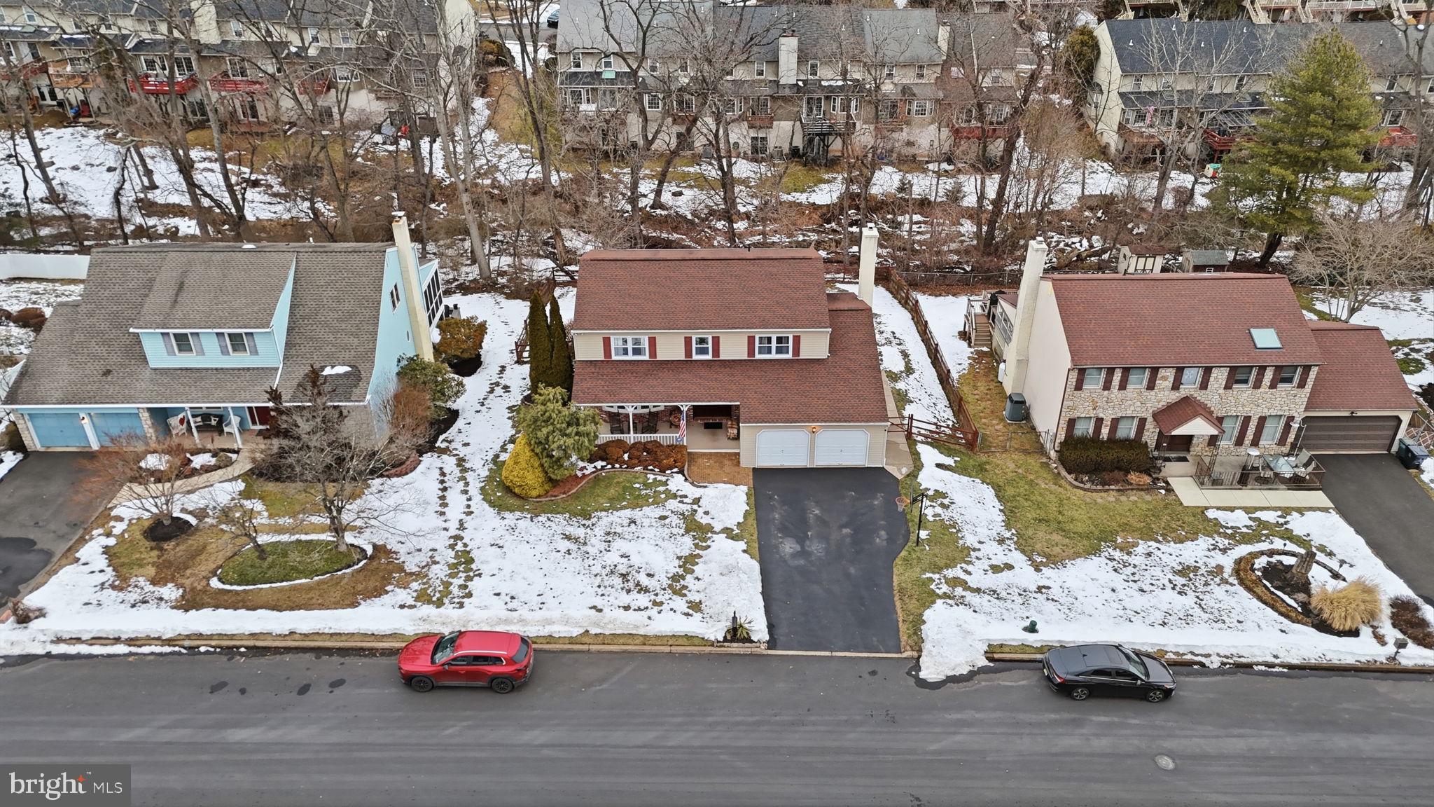 TREELINE ESTS - Residential