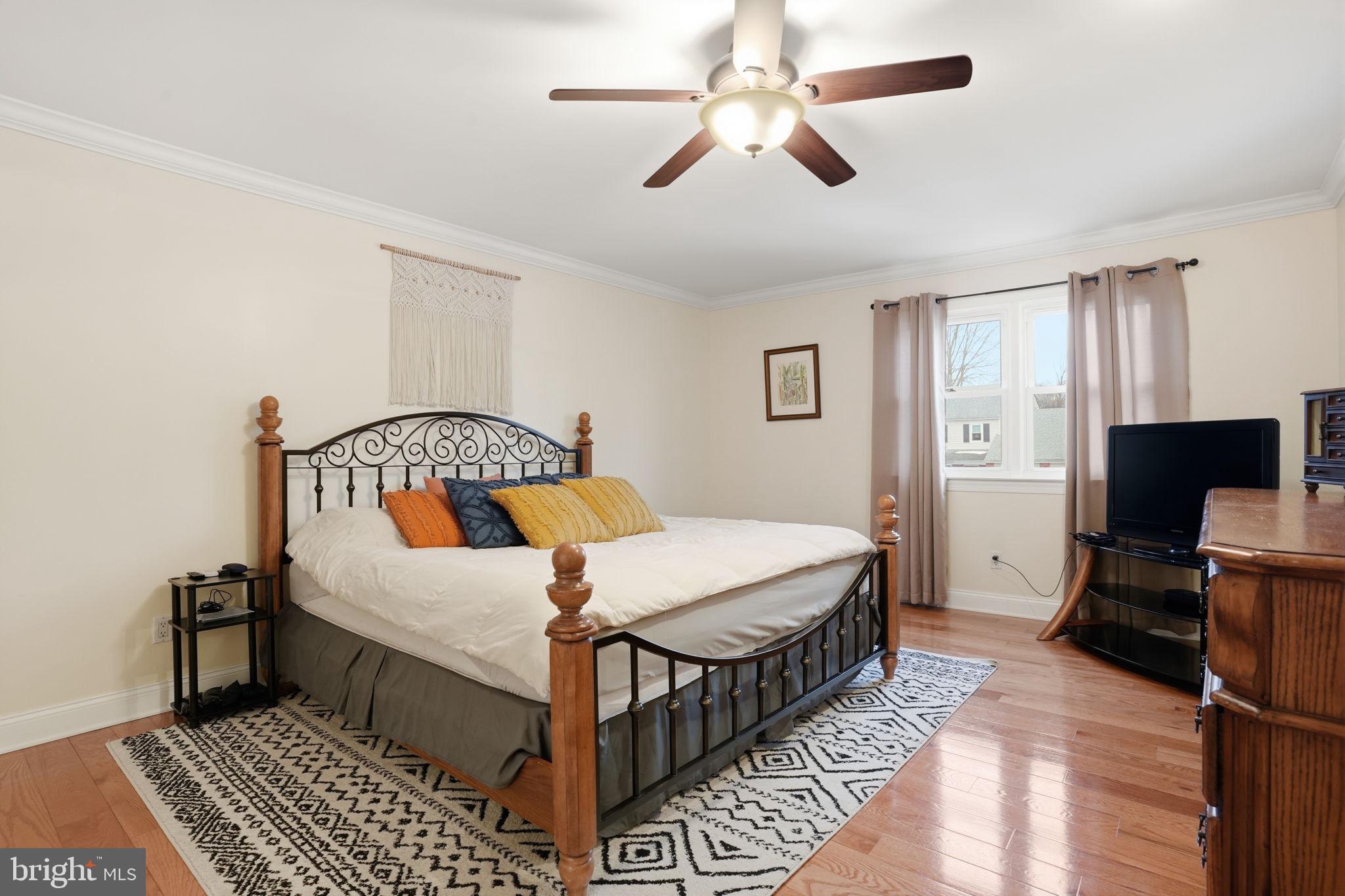 TREELINE ESTS - Residential