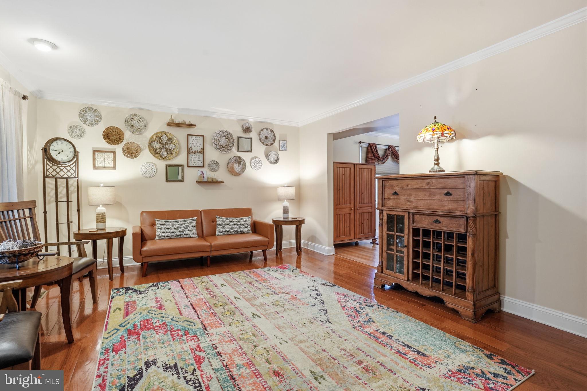 TREELINE ESTS - Residential