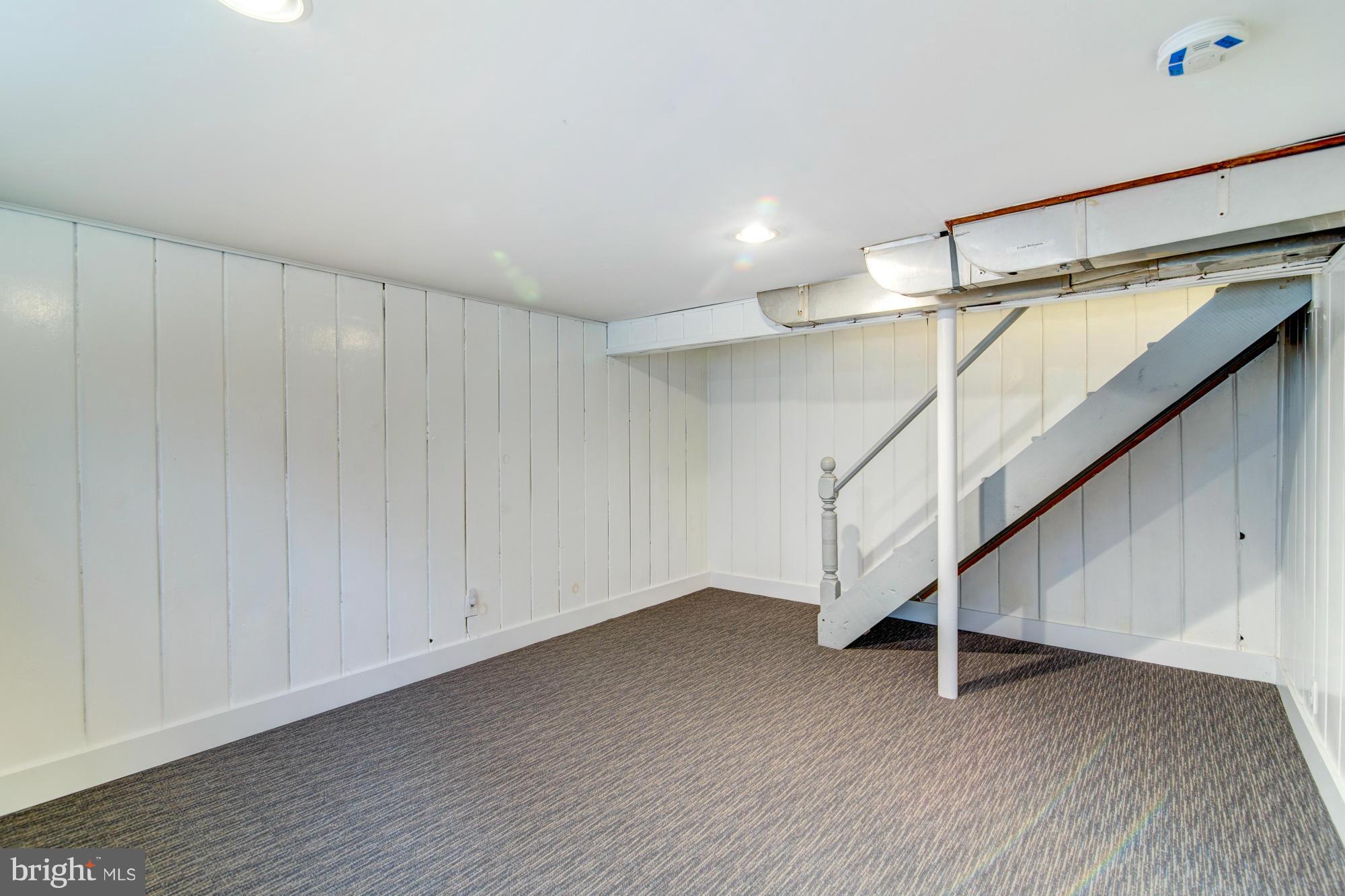 ARLINGTON - Residential