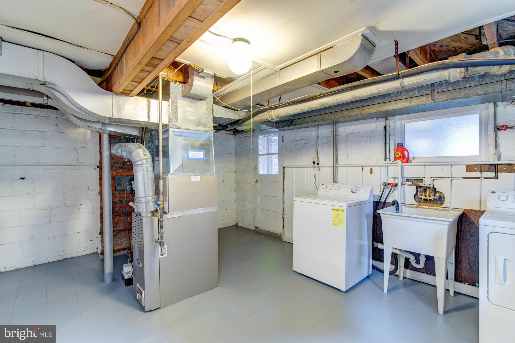 ARLINGTON - Residential