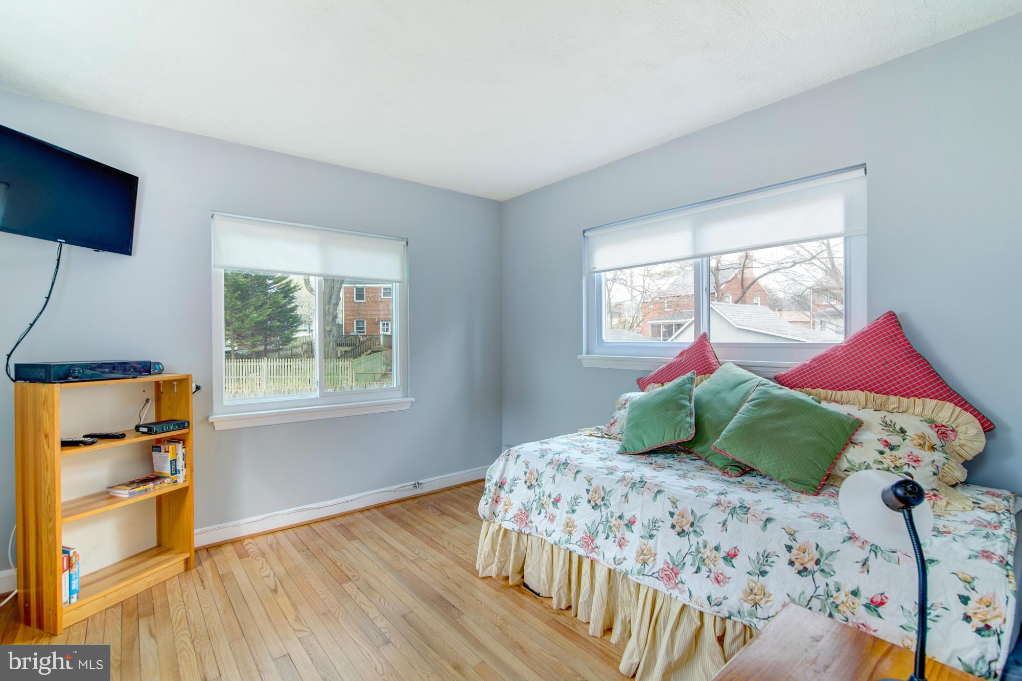 ARLINGTON - Residential