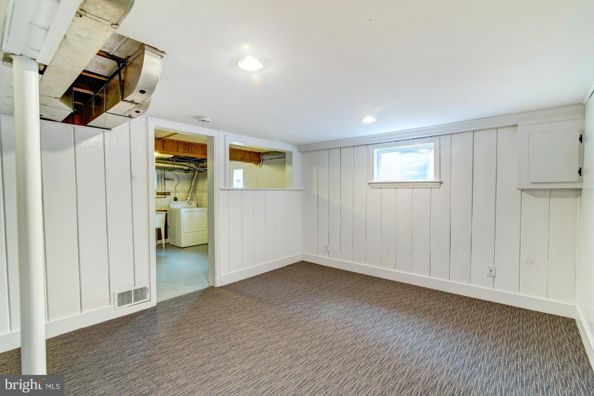 ARLINGTON - Residential