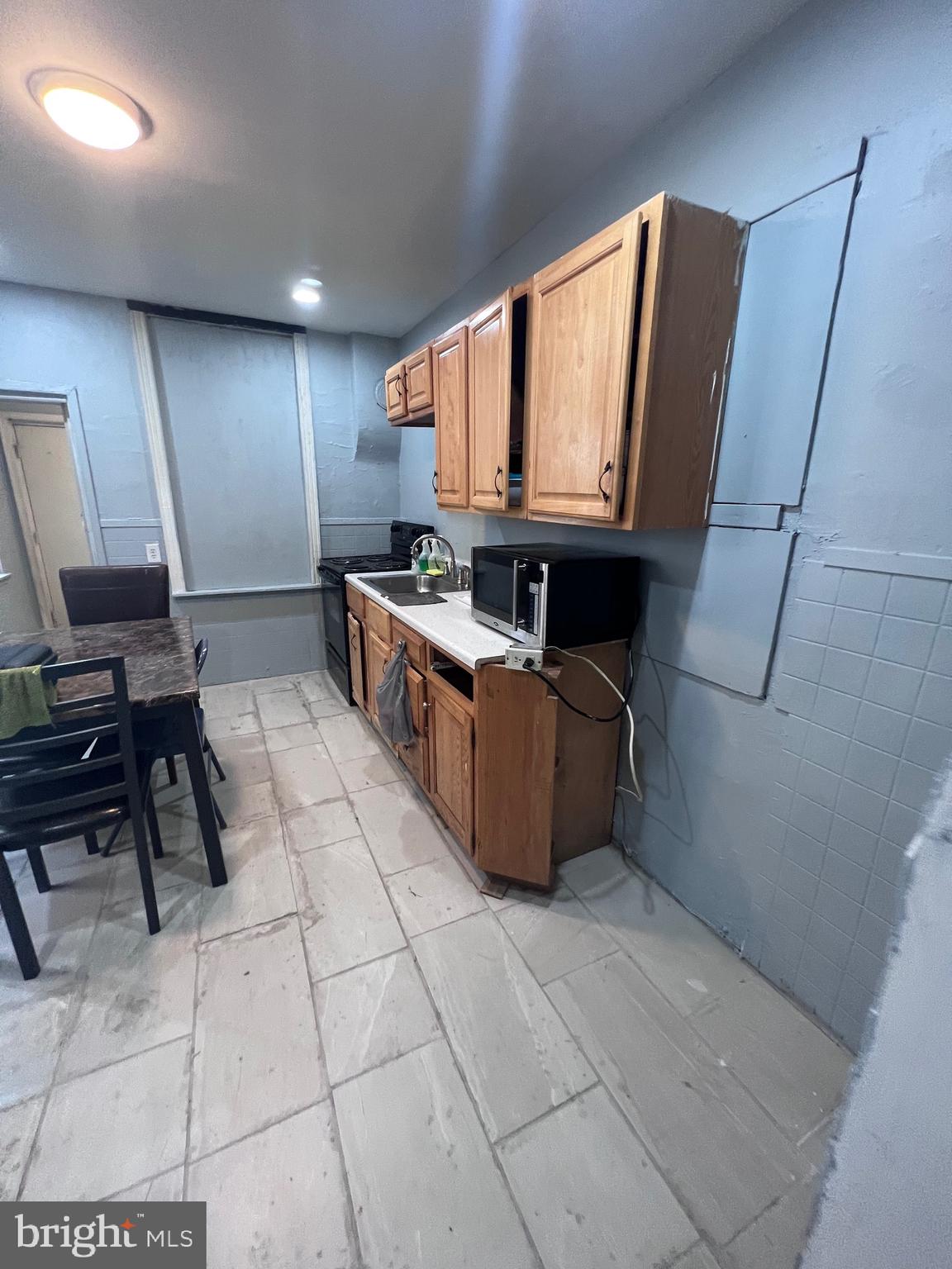 WEST PHILADELPHIA - Residential