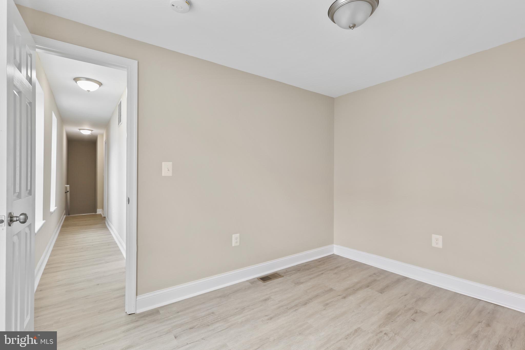 BROADWAY EAST - Residential Lease